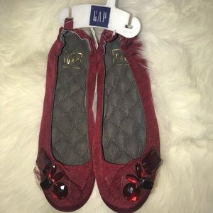 GAP Flats Slip On Shoes Size 7 NWT